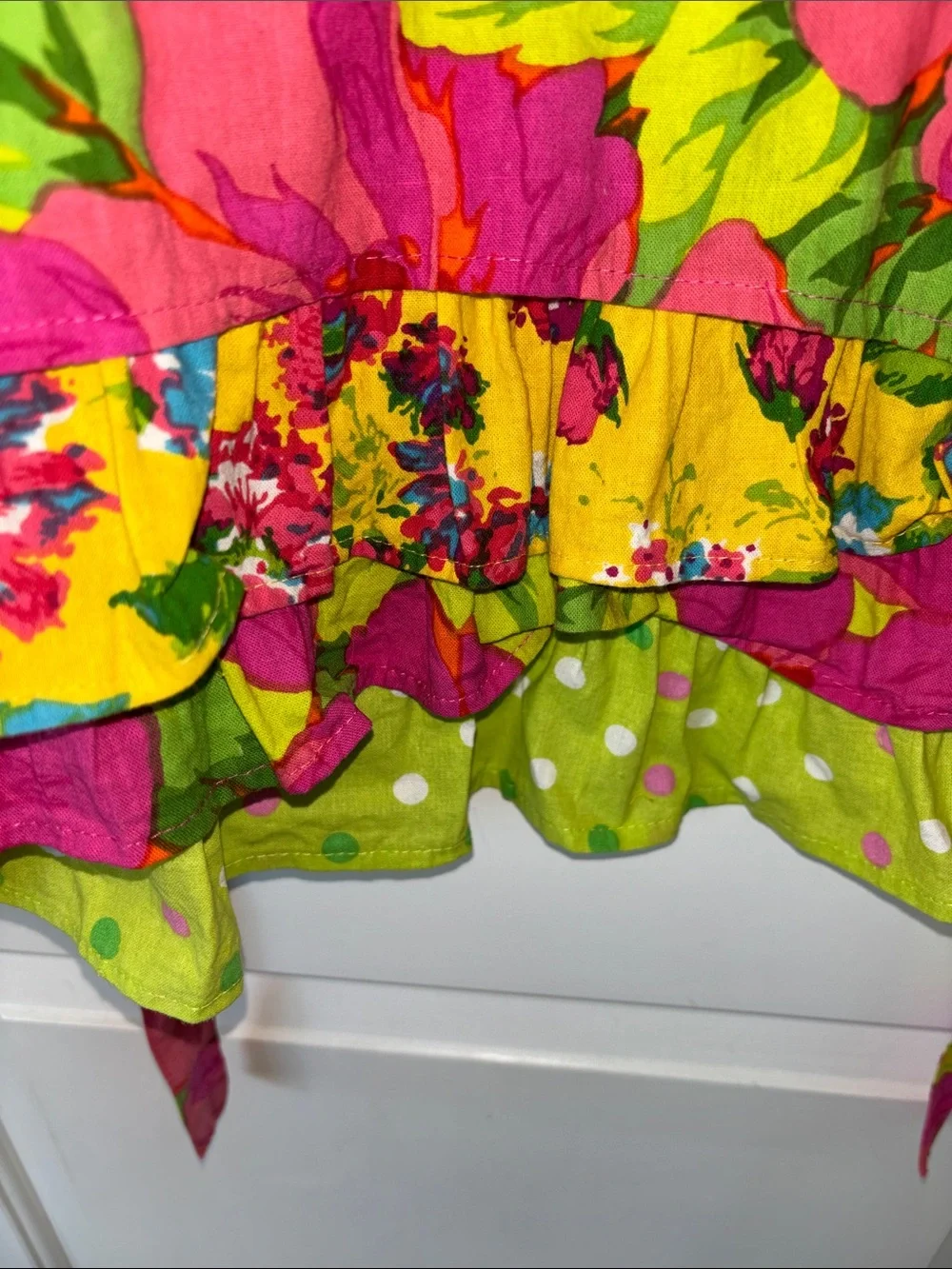 April Cornell Bright Floral Tiered ruffles apron